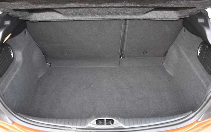 Peugeot 208 cena 34900 przebieg: 54717, rok produkcji 2018 z Janów Lubelski małe 704